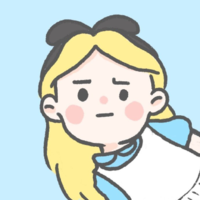 她**月