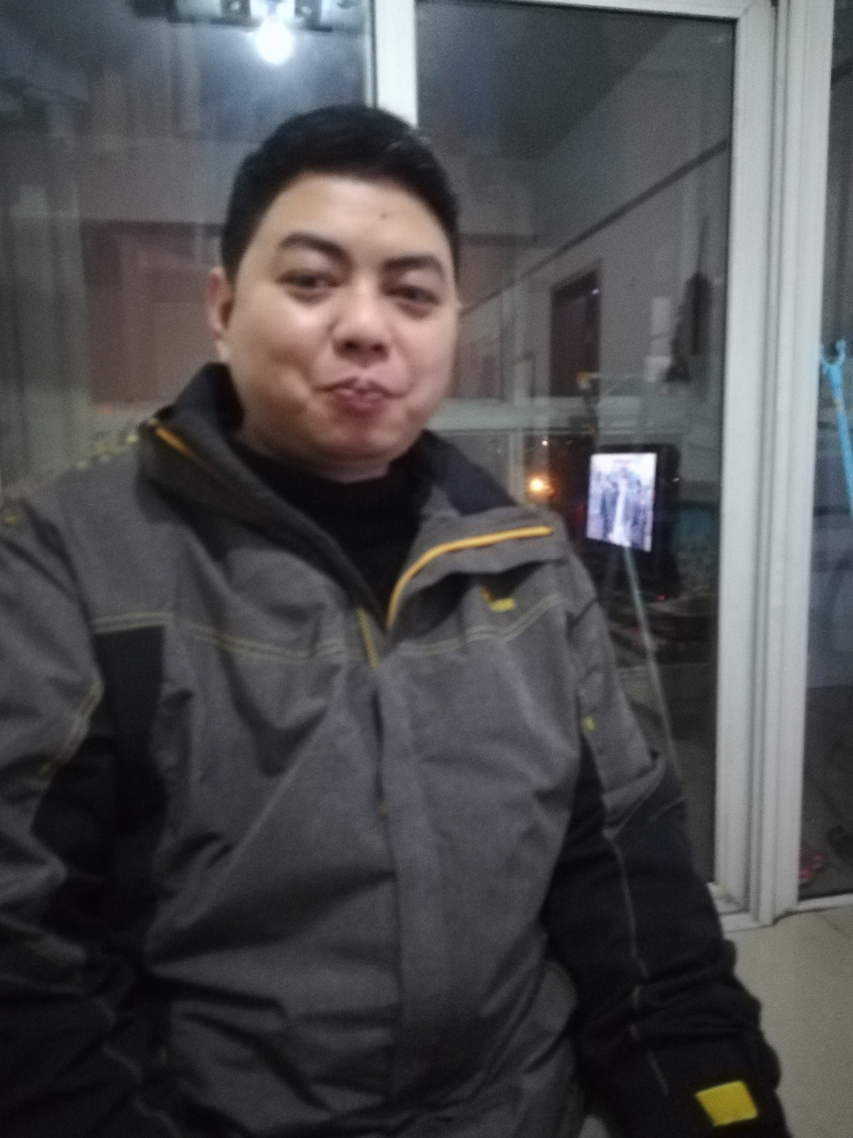 個(gè)人