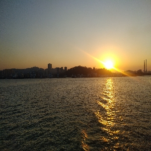 個(gè)人