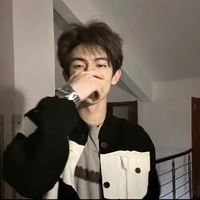 念安.