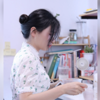 個(gè)人